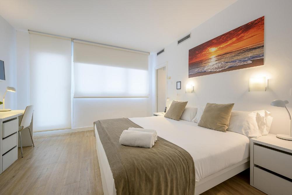Superior Double or Twin Room with Balcony interior